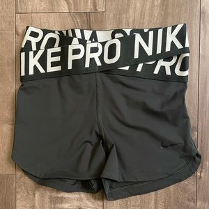 Nike Pro Intertwist Shorts